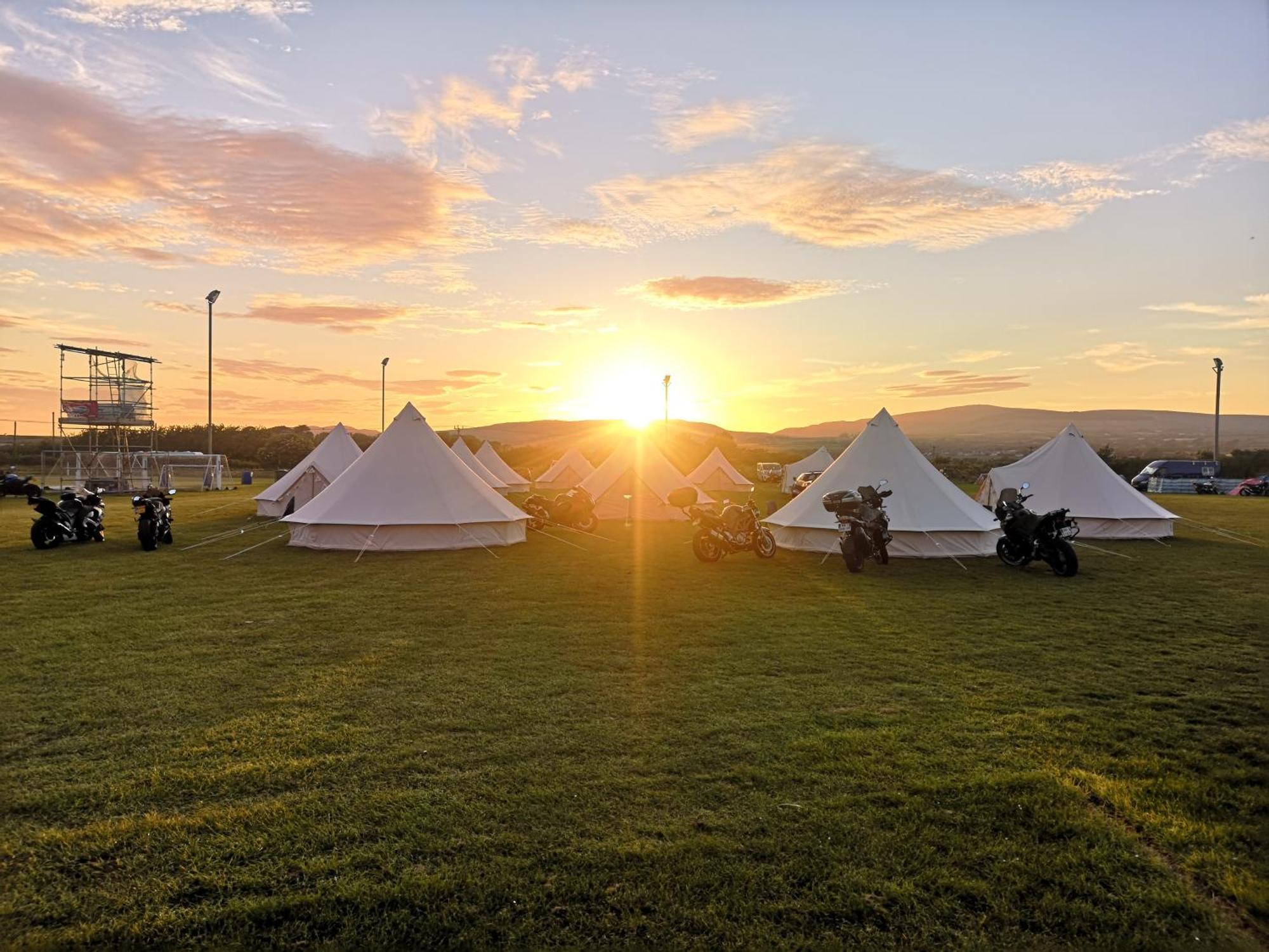Nine Yards Bell Tents At The Tt - Castletown Dış mekan fotoğraf